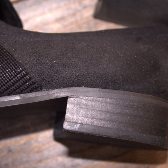 Bella Vita Billie II Twist Front Loafers, Black/Plaid Twist Women Size 7 M - Picture 8 of 11